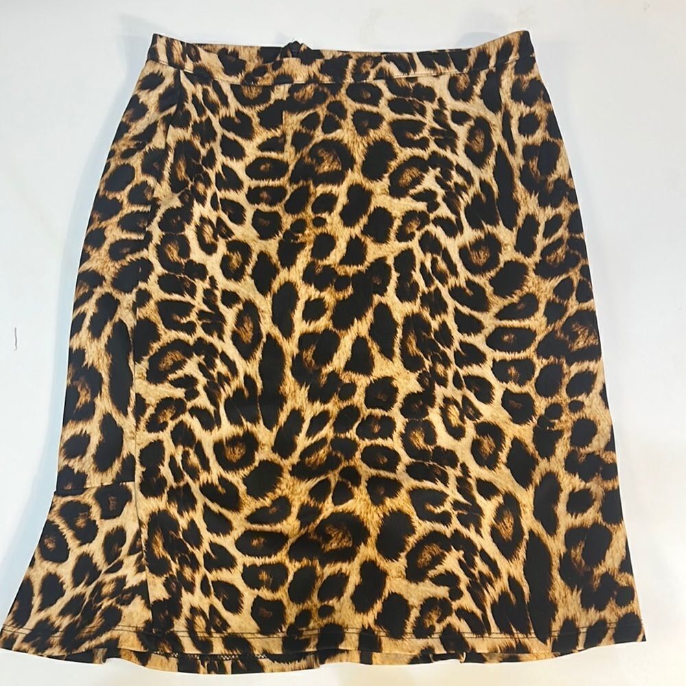 ‎ACA Leopard print skirt size-4